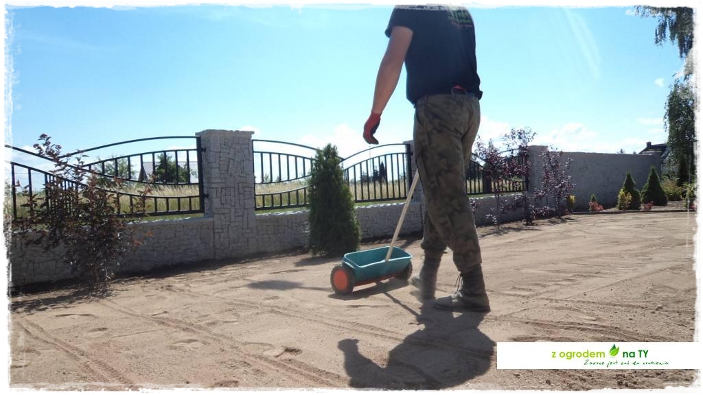 SIANIEzogrodemnaty30