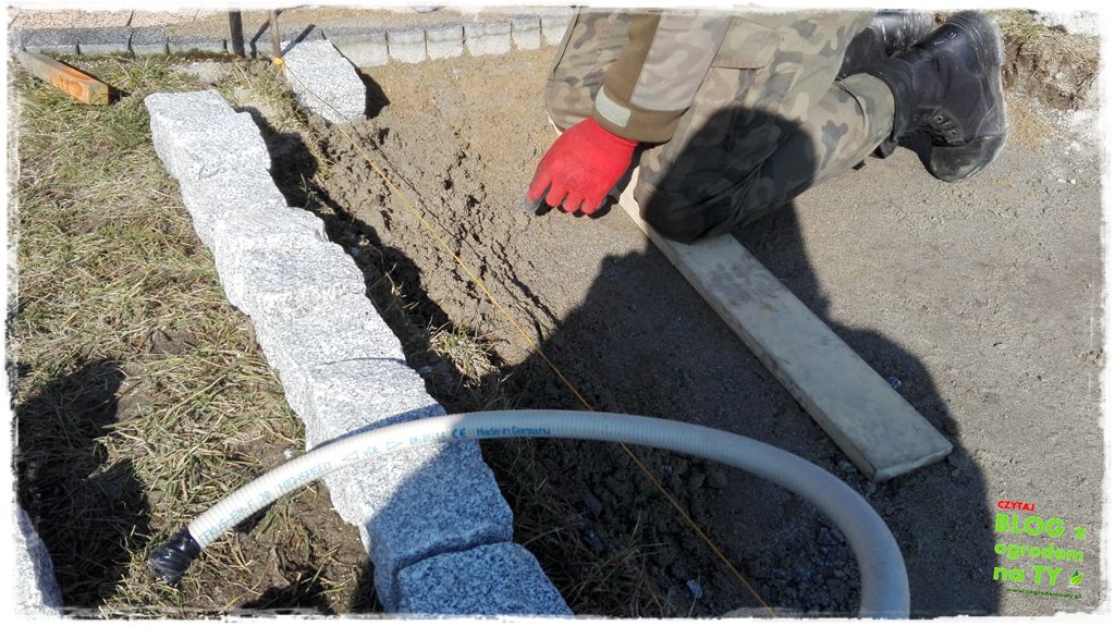 chodnik z kostki granitowej zogrodemnaty37