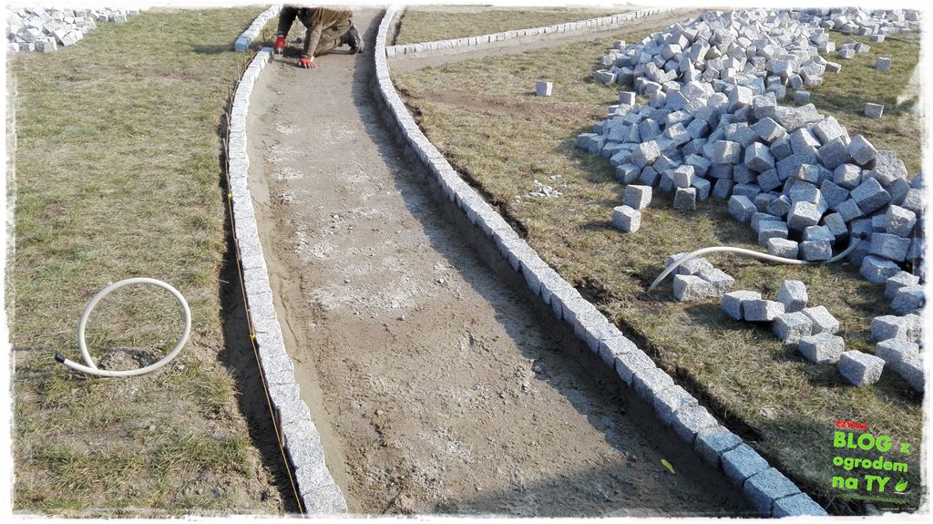 chodnik z kostki granitowej zogrodemnaty53