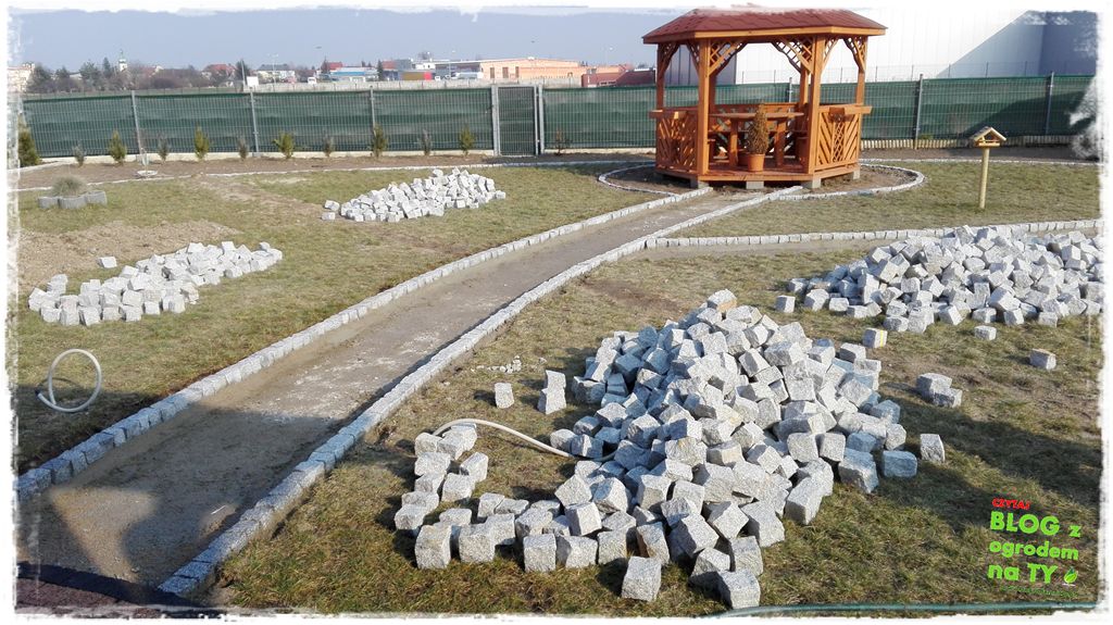 chodnik z kostki granitowej zogrodemnaty55