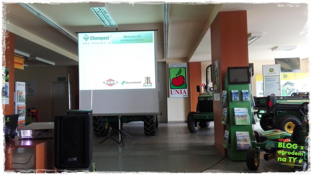 John Deere zogrodemnaty9