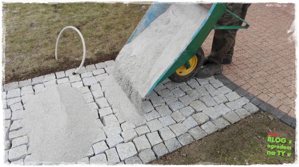 chodnik z kostki granitowej zogrodemnaty78