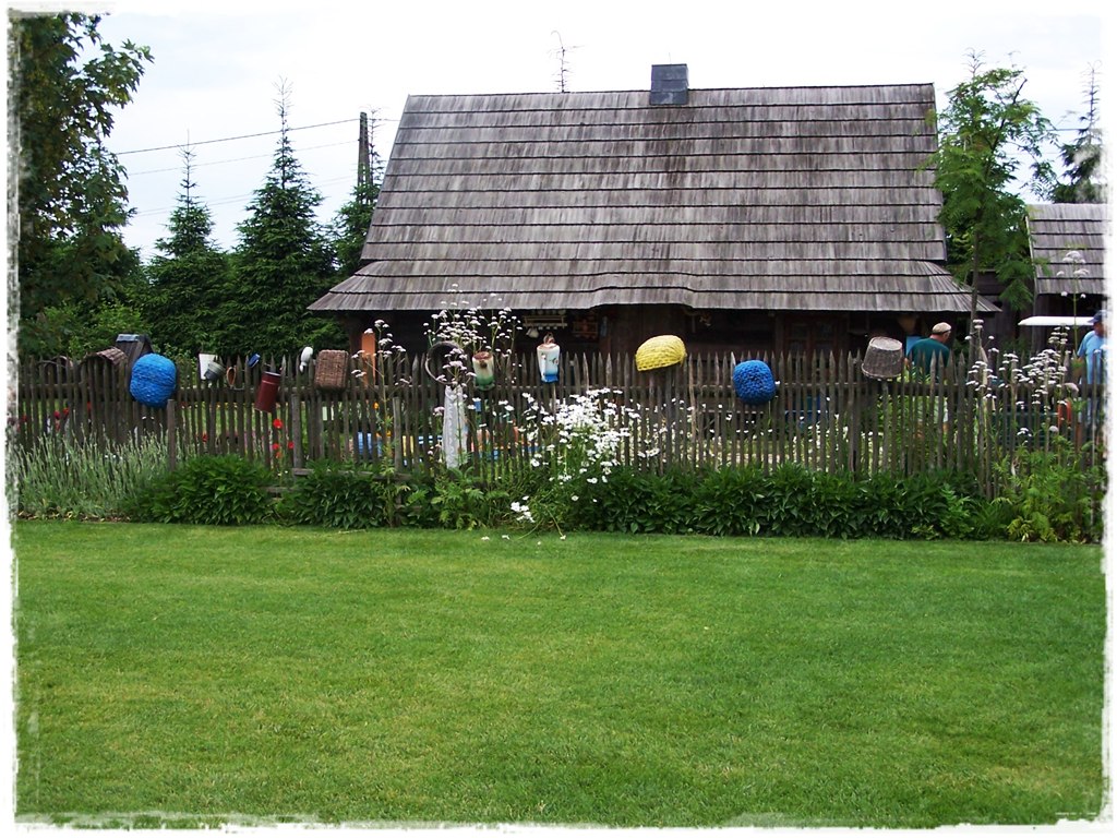 starocie w ogrodzie zogrodemnaty33