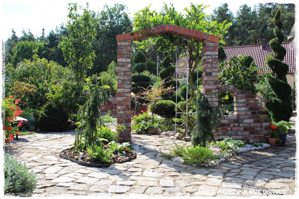 1 busem przez polskie ogrody ogrod 19