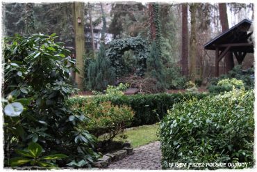 10100 busem przez polskie ogrody ogrod 24