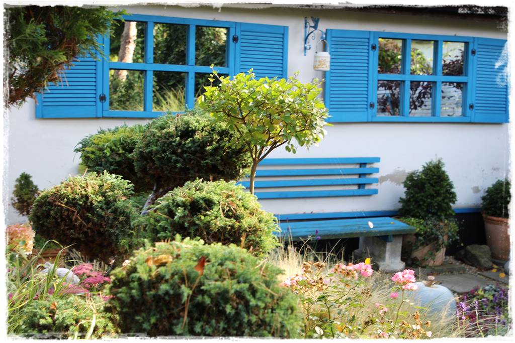 Aranżacja ściany w ogrodzie 20a