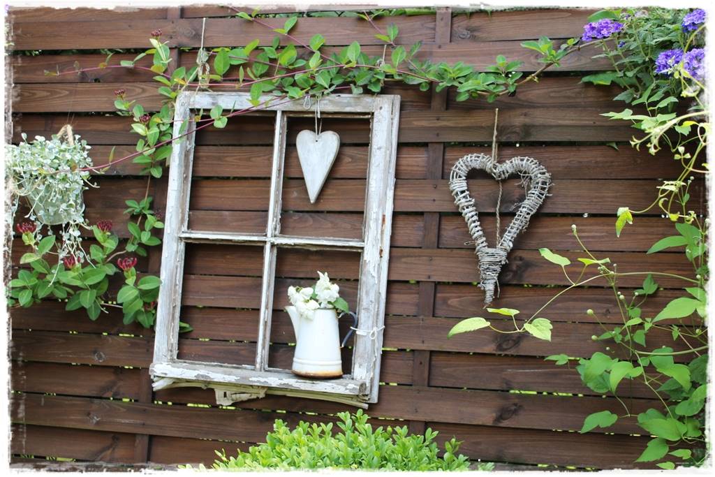 Aranżacja ściany w ogrodzie 50e