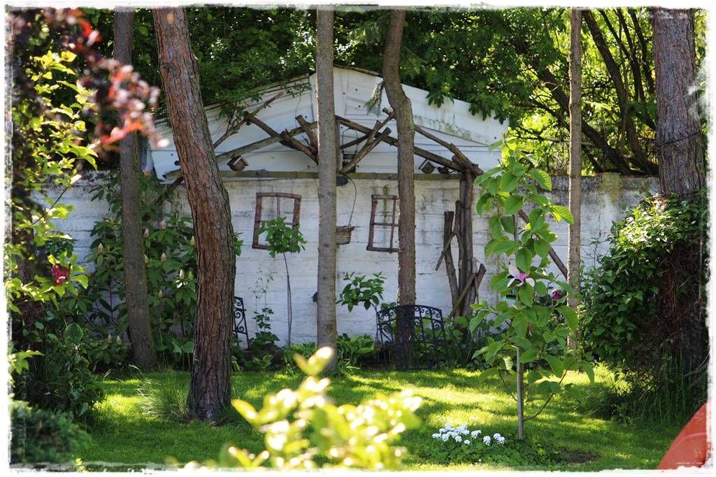 Aranżacja ściany w ogrodzie 6