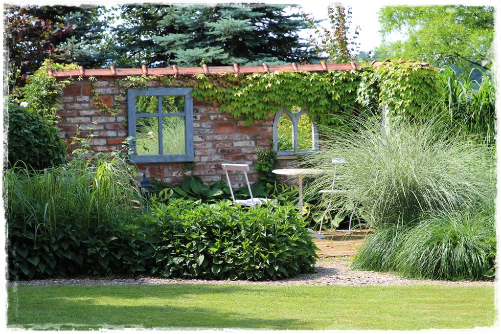 Aranżacja ściany w ogrodzie 70