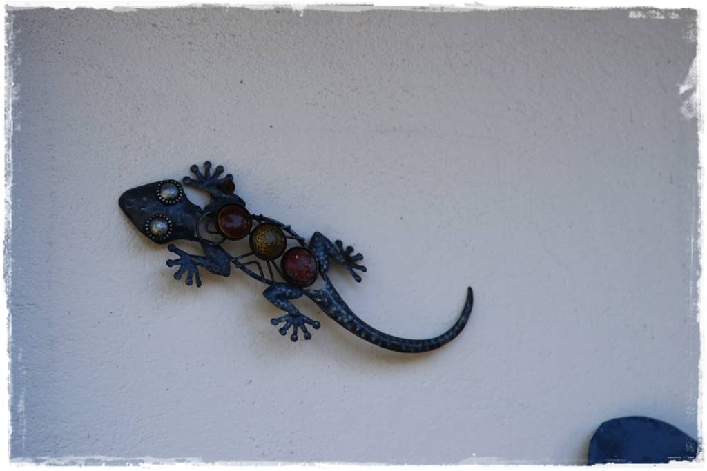 Aranżacja ściany w ogrodzie 80