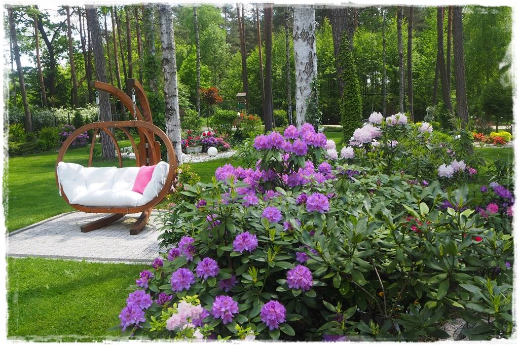 Huśtawka w ogrodzie aranżacje 7d Huśtawka w ogrodzie aranżacje 7d