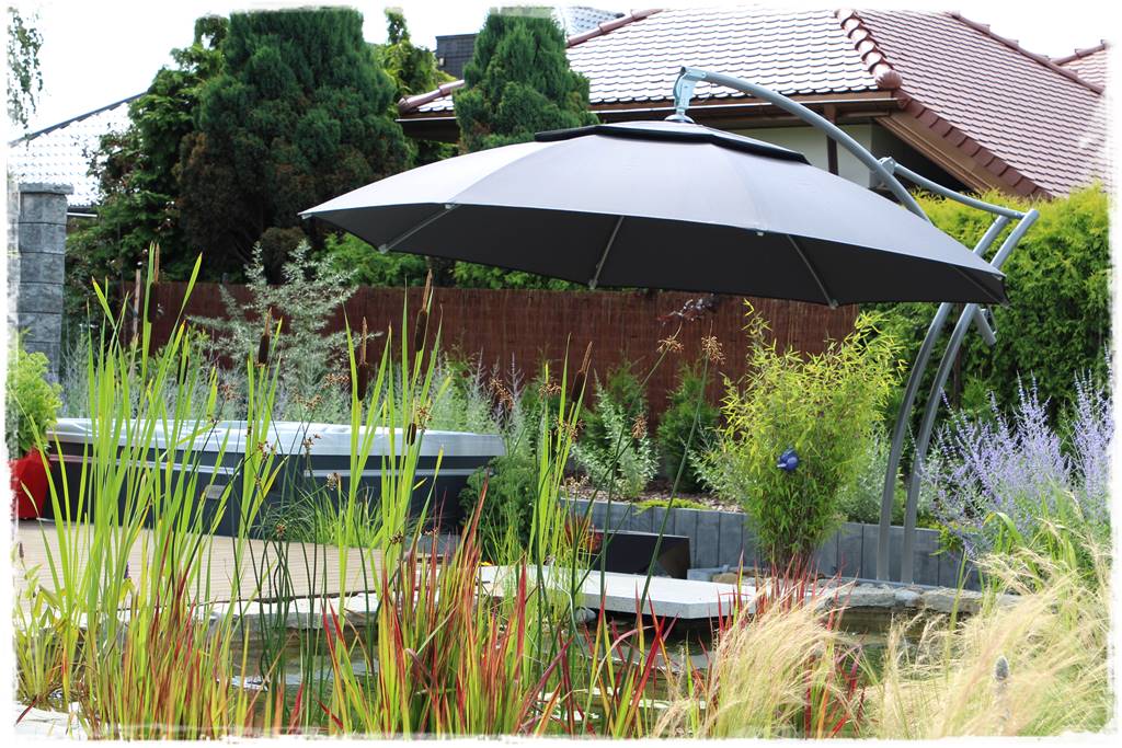 Parasol ogrodowy 11