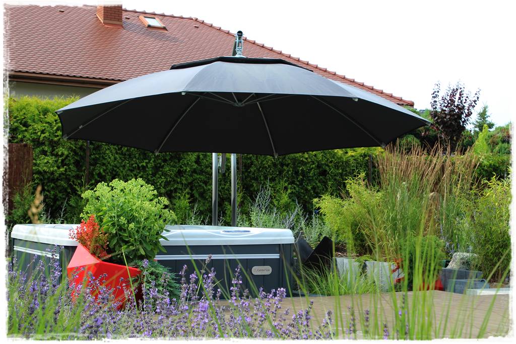 Parasol ogrodowy 14