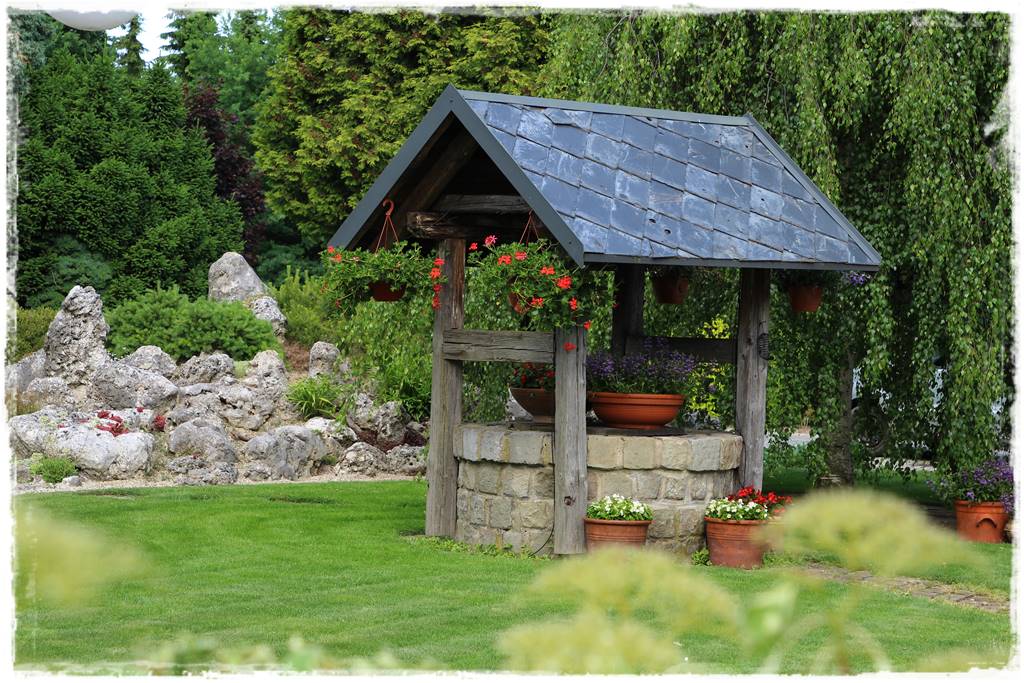 Studnia w ogrodzie aranżacje 1 Studnia w ogrodzie aranżacje 1