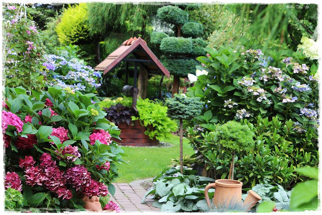 Studnia w ogrodzie aranżacje 2e Studnia w ogrodzie aranżacje 2e