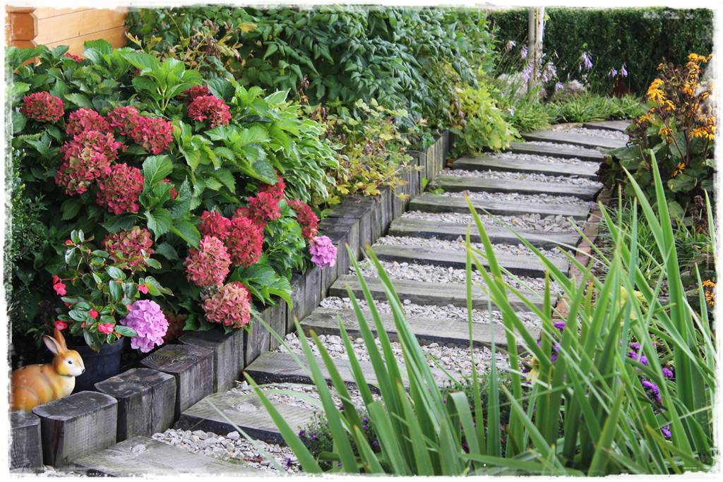 Pomysł na ścieżkę w ogrodzie 1010