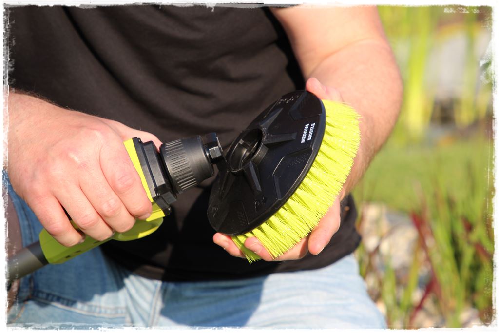 Montaż szczotki akumulatorowej akumulatorowa szczotka obrotowa 15