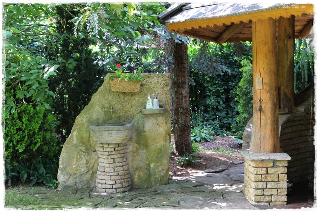 Aranżacja altan ogrodowych 16