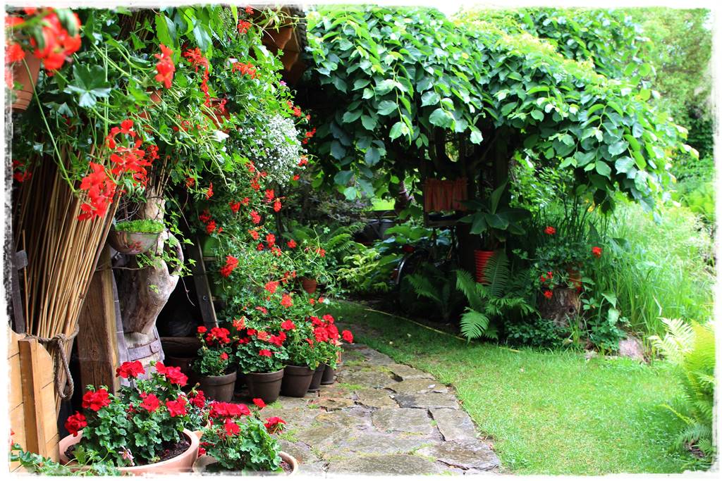 Aranżacja altan ogrodowych 63