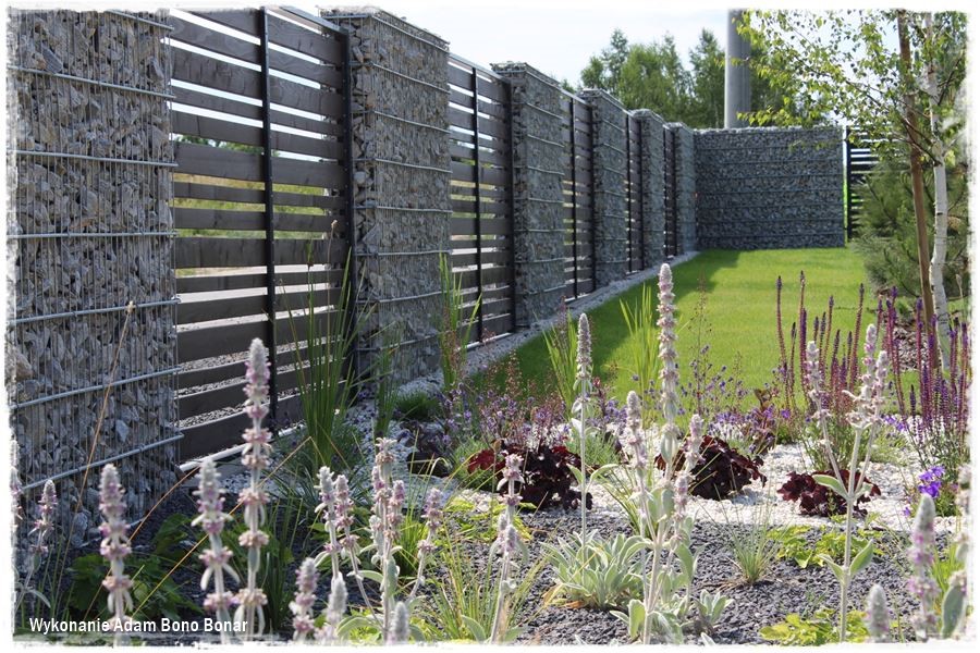 Aranżacja ogrodu nowoczesnego 39
