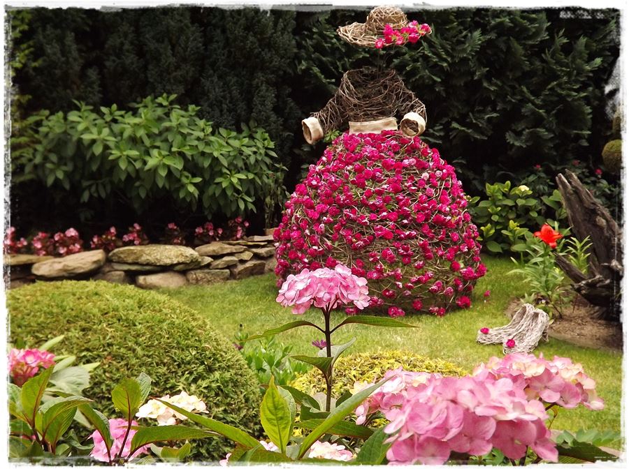 Ciekawe pomysły na ozdoby do ogrodu 10d