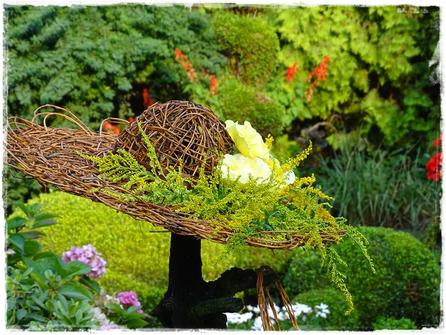 Ciekawe pomysły na ozdoby do ogrodu 10e