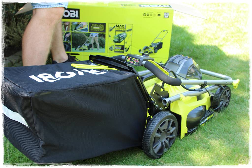 Kosiarka akumulatorowa RYOBI 6f Kosiarka akumulatorowa RYOBI 6f