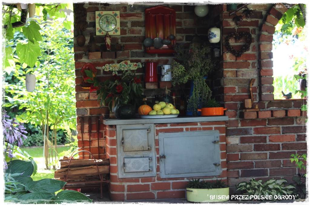 Kuchnia letnia w ogrodzie 21