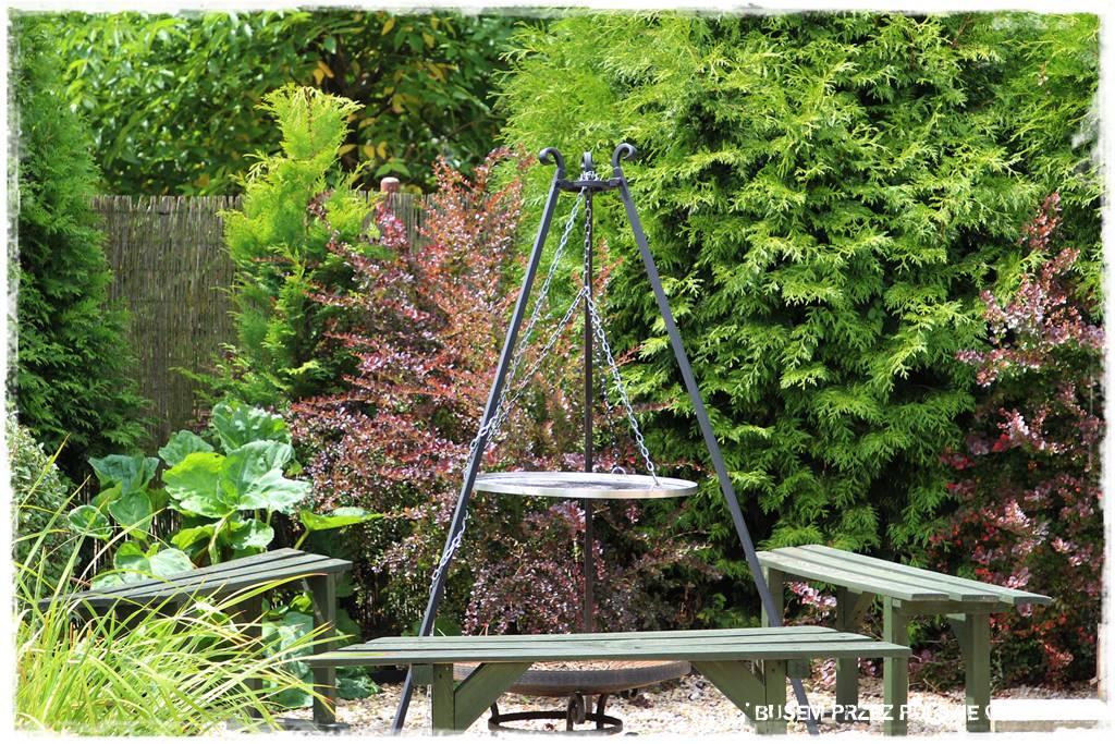 Kuchnia letnia w ogrodzie 3