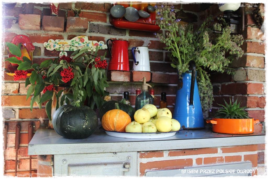 Kuchnia letnia w ogrodzie 53