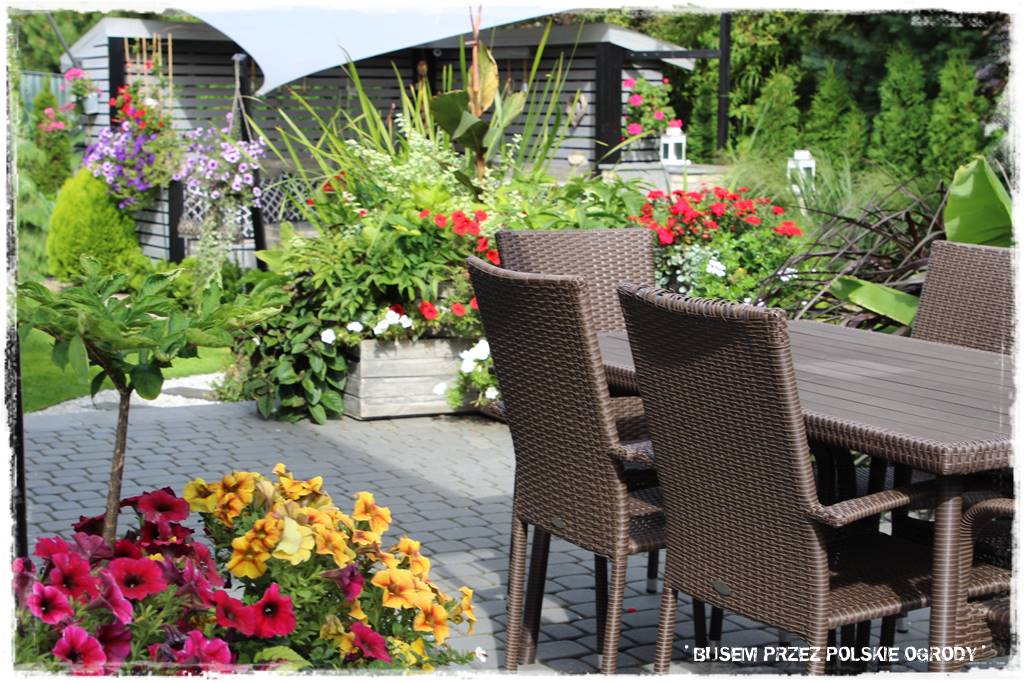 Kuchnia letnia w ogrodzie 73