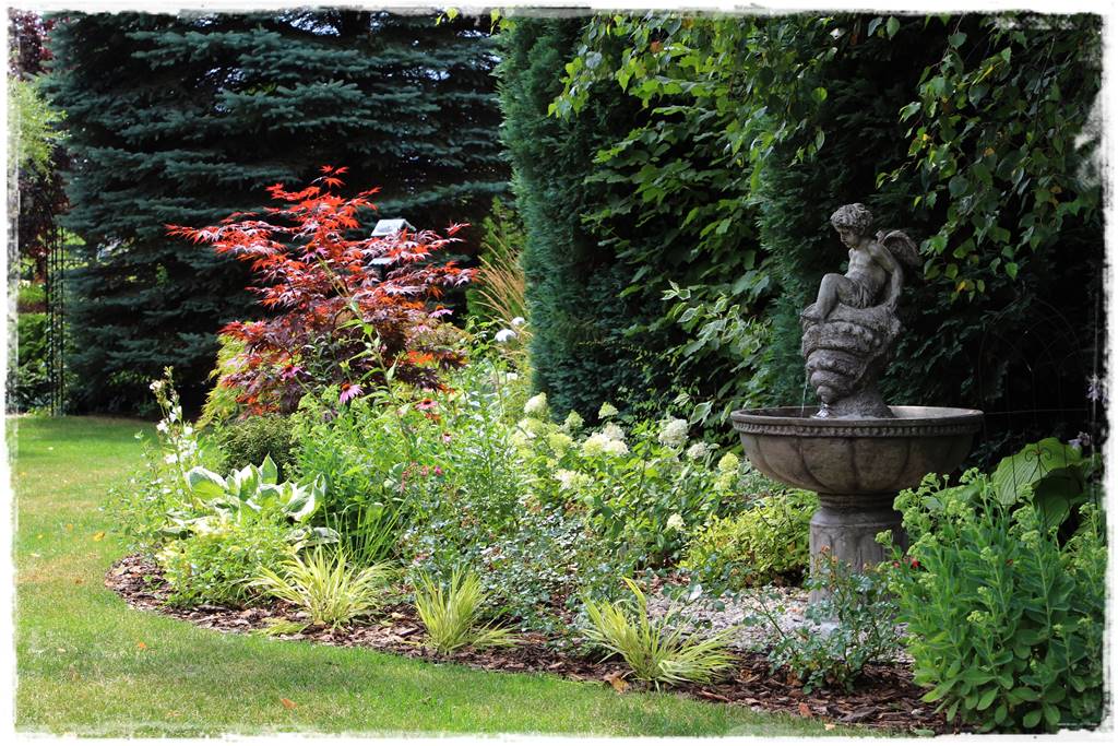 Fontanna w ogrodzie aranżacje 10d