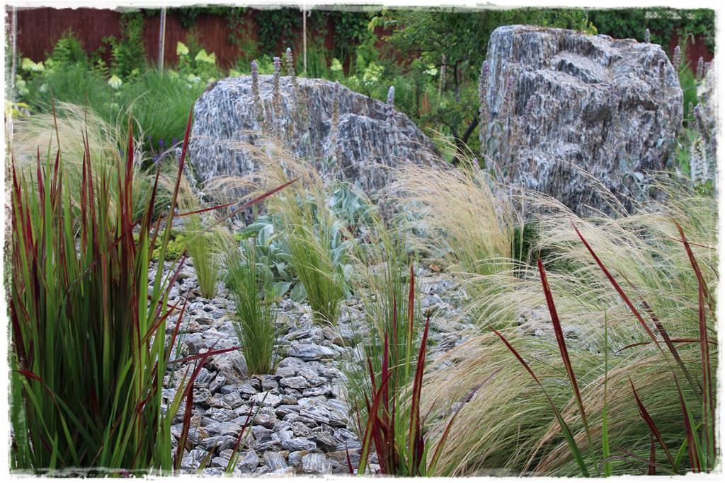 Kora kamienna w ogrodzie aranżacje 7