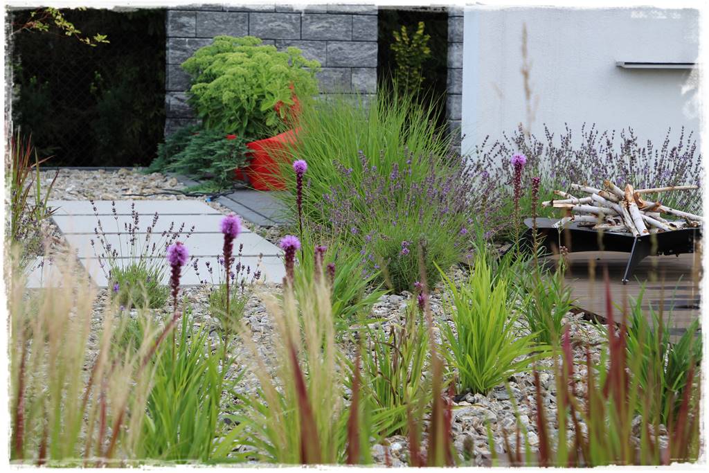 Kora kamienna w ogrodzie aranżacje 80