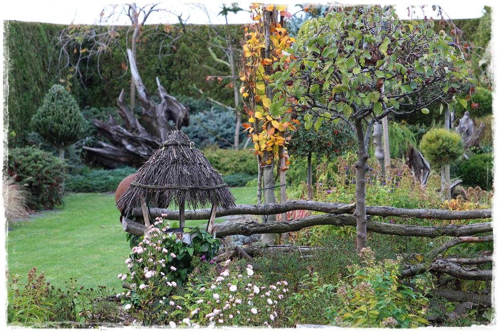 Karmnik w ogrodzie 40b Karmnik w ogrodzie 40b