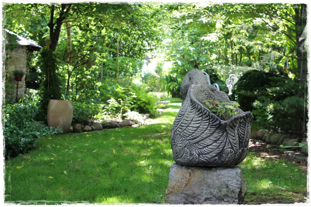 Beton w ogrodzie 3c