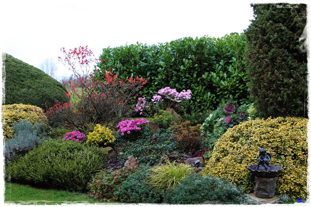 Laurowiśnia 15b Laurowiśnia 15b