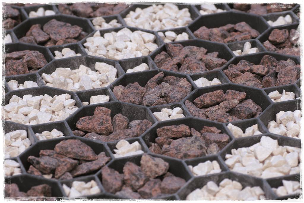 Kratka trawnikowa 4a Kratka trawnikowa 4a