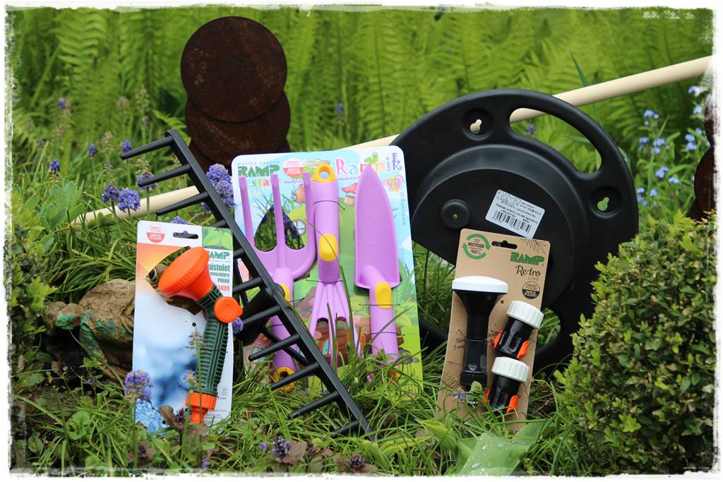 Rustykalny ogród 105