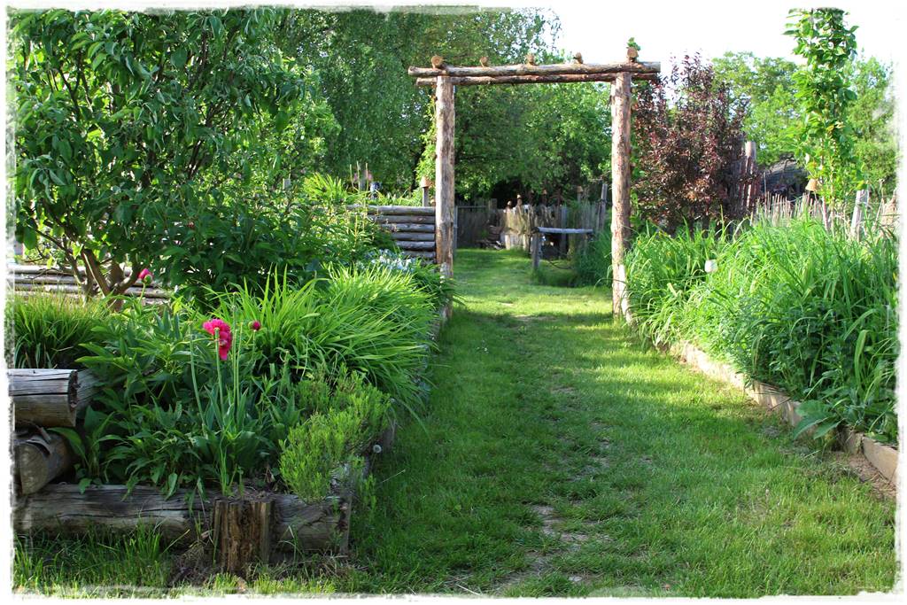 Ogród w wiejskim stylu 23