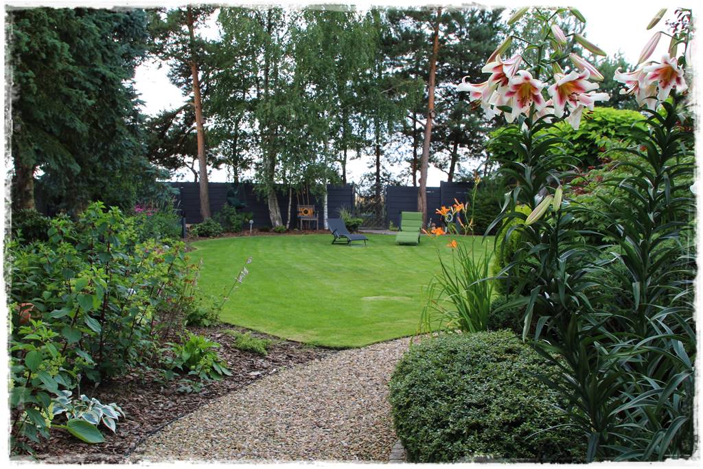 obrzeża trawnikowe 13