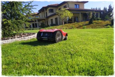 Jaki robot koszący do 1000m2 0a