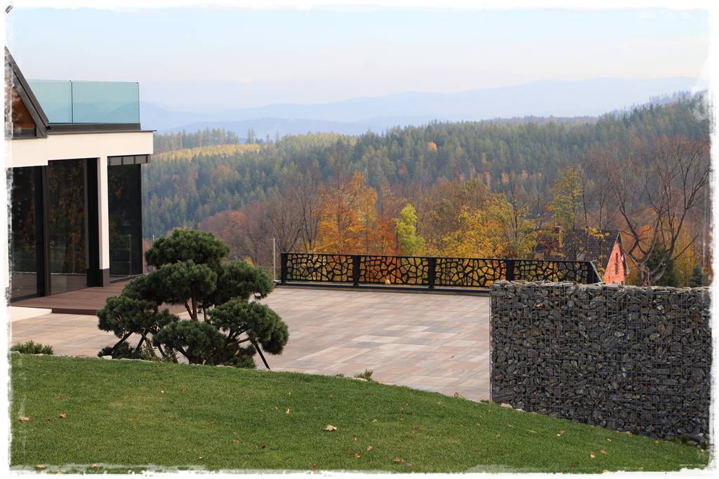 Lewitujące schody 304 Lewitujące schody 304