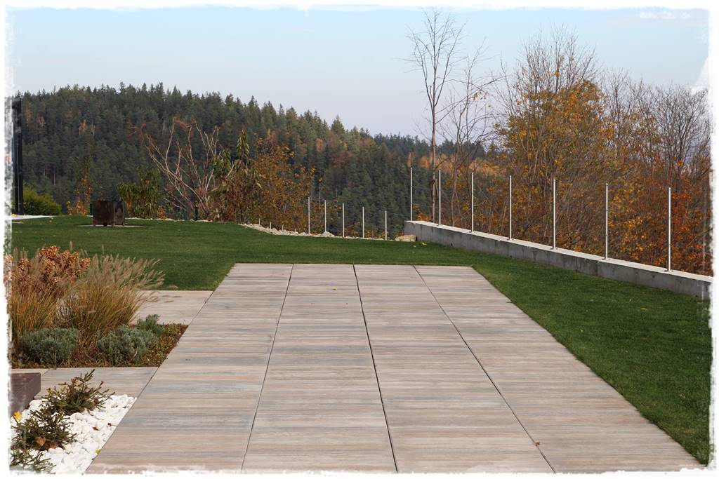 Lewitujące schody 313 Lewitujące schody 313