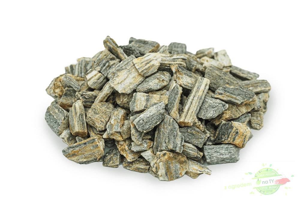 Jak ściółkować korą kamienną 19 Jak ściółkować korą kamienną 19