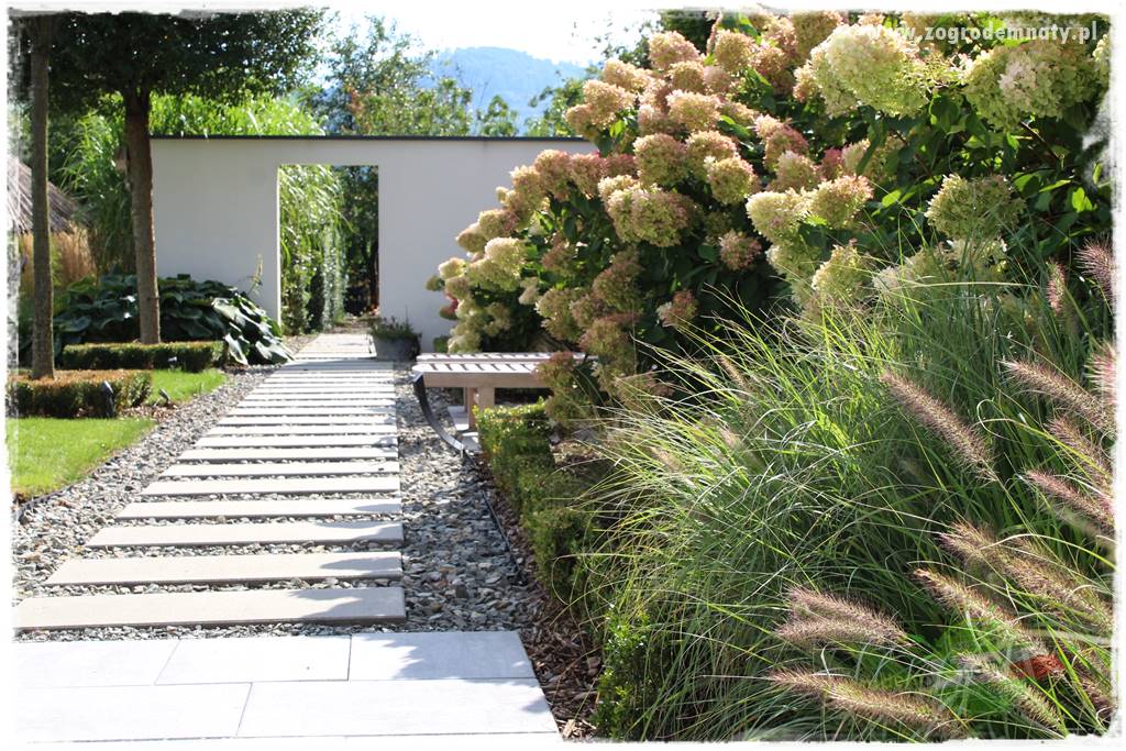 Beton architektoniczny w ogrodzie 1 Beton architektoniczny w ogrodzie 1