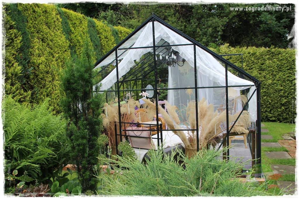 Ogrodowe studio fotograficzne 301