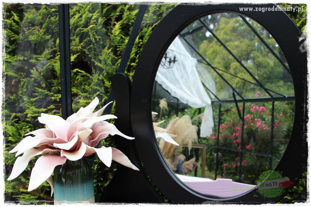 Ogrodowe studio fotograficzne 302