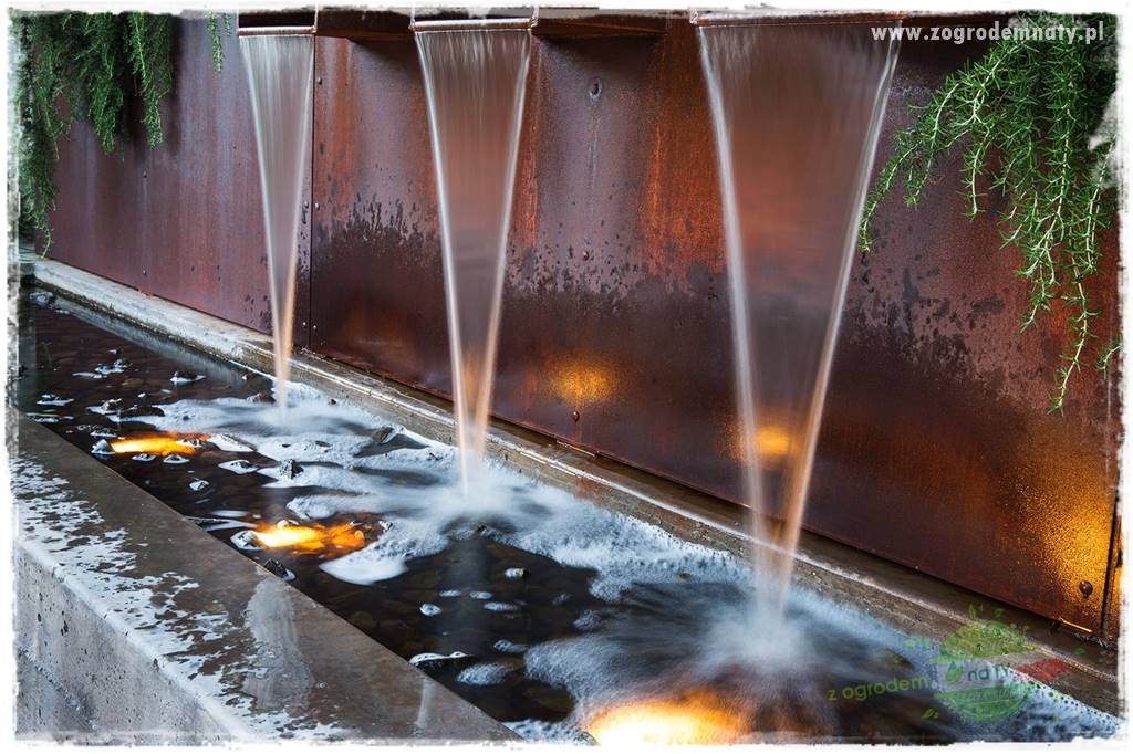 Nowoczesne oświetlenie ogrodu 54